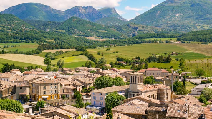 Village de Bourdeaux dans la Drôme